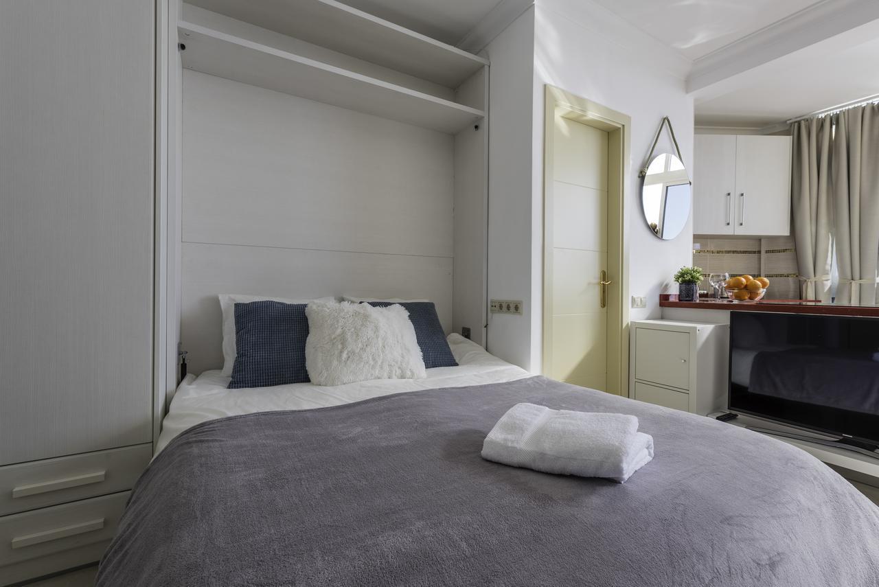 Nest Studio Playa Alhamar Sitio de Calahonda Εξωτερικό φωτογραφία